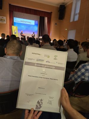 Silberne Auszeichnung für Innovationen – Weltnorm NO-FRAME Fenster